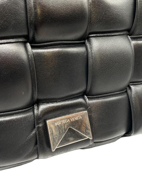 BOTTEGA VENETA（ボッテガベネタ）BOTTEGA VENETA (ボッテガベネタ) Padded Cassette Shoulder Bag Nero/パデット カセット ショルダーバッグ  ブラックの古着・服飾アイテム