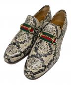 GUCCIグッチ）の古着「ホースビット シェリーライン レザーローファー」｜ベージュ
