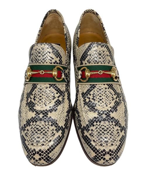 GUCCI（グッチ）GUCCI (グッチ) ホースビット シェリーライン レザーローファー ベージュ サイズ:8の古着・服飾アイテム