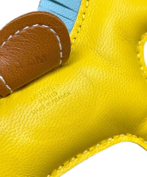 HERMES（エルメス）HERMES (エルメス) ロデオチャーム PM ジョーヌナプル/セレステ/ゴールド サイズ:ＰＭの古着・服飾アイテム