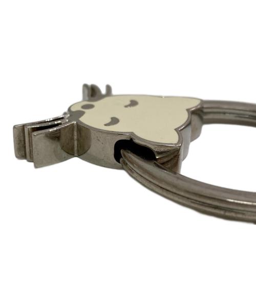 MIU MIU（ミュウミュウ）MIU MIU (ミュウミュウ) アニマルチャーム アイボリーの古着・服飾アイテム