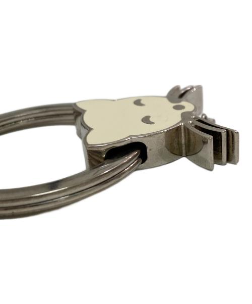 MIU MIU（ミュウミュウ）MIU MIU (ミュウミュウ) アニマルチャーム アイボリーの古着・服飾アイテム