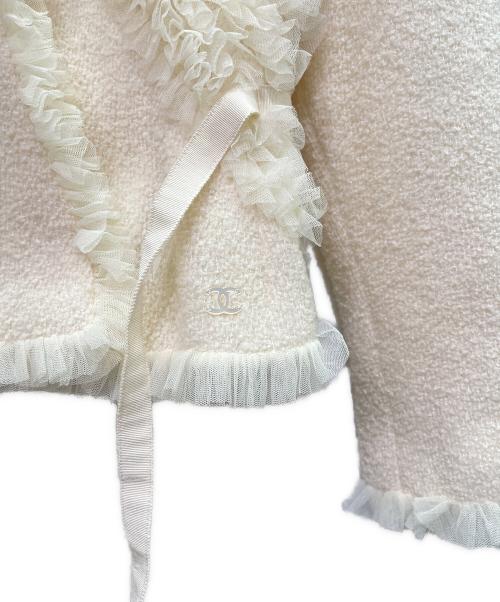 CHANEL（シャネル）CHANEL (シャネル) フリルノーカラージャケット アイボリー サイズ:38の古着・服飾アイテム