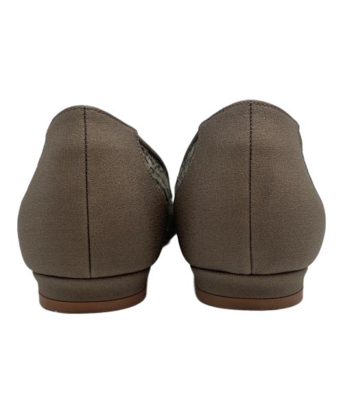 Manolo Blahnik（マノロブラニク）Manolo Blahnik (マノロブラニク) Hangisi/ハンギシ カーキ サイズ:36の古着・服飾アイテム