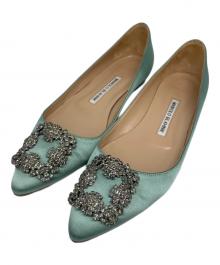 Manolo Blahnik（マノロブラニク）の古着「Hangisi/ハンギシ サテンフラットパンプス」｜グリーン