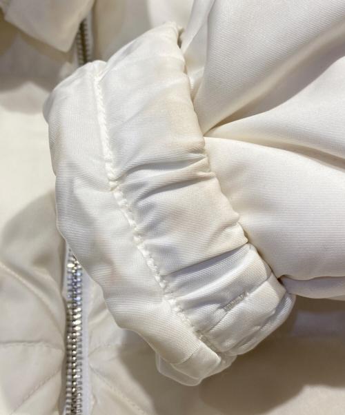 PRADA（プラダ）PRADA (プラダ) ダウンジャケット ホワイト サイズ:40の古着・服飾アイテム