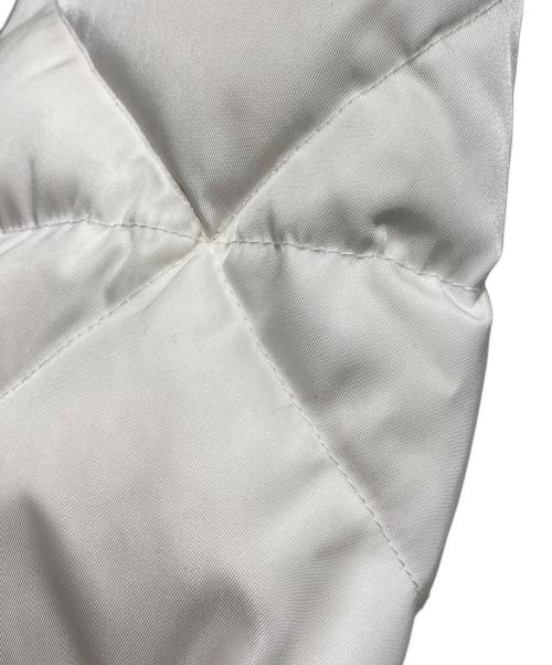 PRADA（プラダ）PRADA (プラダ) ダウンジャケット ホワイト サイズ:40の古着・服飾アイテム