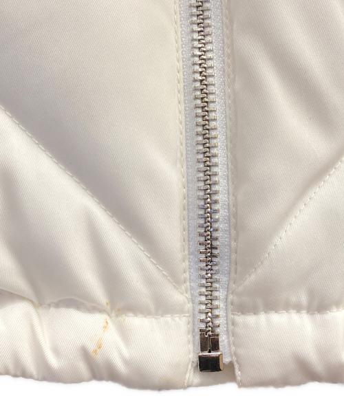 PRADA（プラダ）PRADA (プラダ) ダウンジャケット ホワイト サイズ:40の古着・服飾アイテム