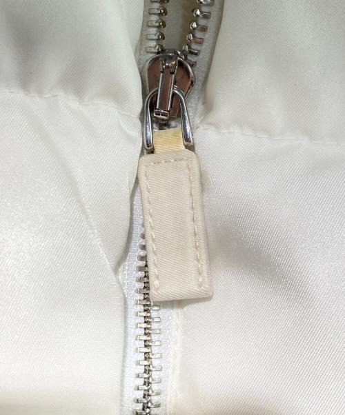 PRADA（プラダ）PRADA (プラダ) ダウンジャケット ホワイト サイズ:40の古着・服飾アイテム