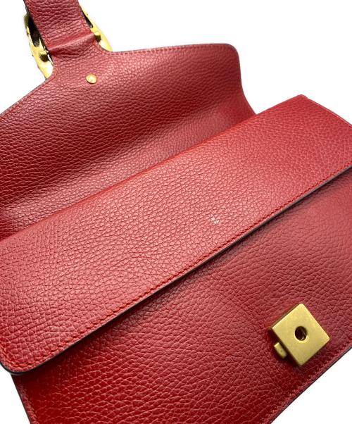 GUCCI（グッチ）GUCCI (グッチ) ショルダーバッグ レッドの古着・服飾アイテム