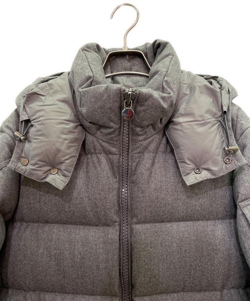 MONCLER（モンクレール）MONCLER (モンクレール) ダウンジャケット/MONTGENEVRE ライトグレー サイズ:4の古着・服飾アイテム