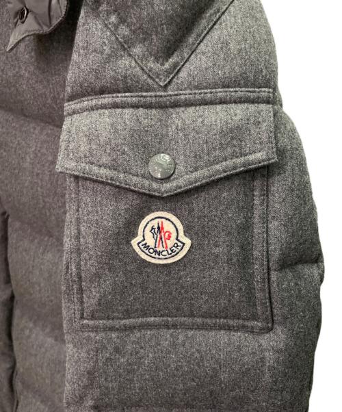 MONCLER（モンクレール）MONCLER (モンクレール) ダウンジャケット/MONTGENEVRE ライトグレー サイズ:4の古着・服飾アイテム