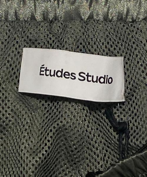 Etudes Studio（エチュードスタジオ）Etudes Studio (エチュードスタジオ) ナイロンパンツ カーキ サイズ:48の古着・服飾アイテム