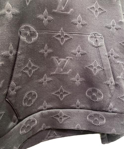 LOUIS VUITTON（ルイ ヴィトン）LOUIS VUITTON (ルイ ヴィトン) ヴィージルアブロー3D モノグラム プルオーバ ブラック サイズ:Ｍの古着・服飾アイテム