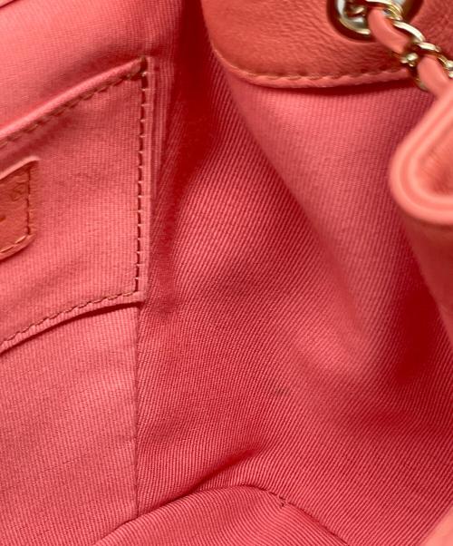 CHANEL（シャネル）CHANEL (シャネル) ミニ チェーン リュック・デイパック  ピンクの古着・服飾アイテム
