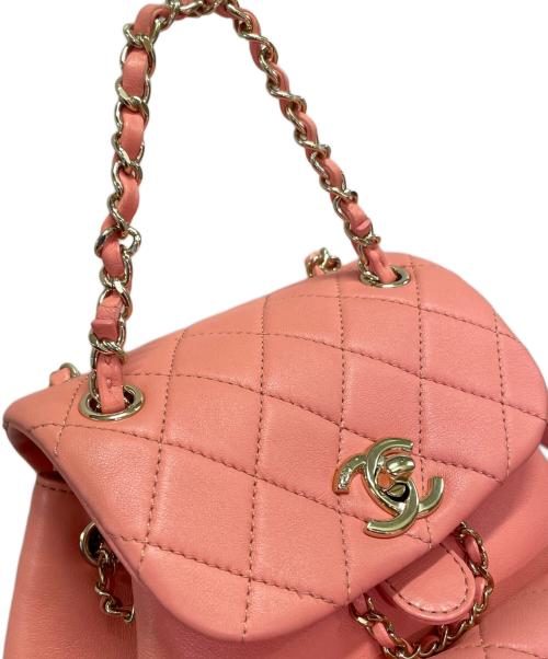 CHANEL（シャネル）CHANEL (シャネル) ミニ チェーン リュック・デイパック  ピンクの古着・服飾アイテム