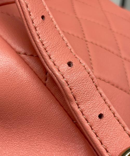 CHANEL（シャネル）CHANEL (シャネル) ミニ チェーン リュック・デイパック  ピンクの古着・服飾アイテム