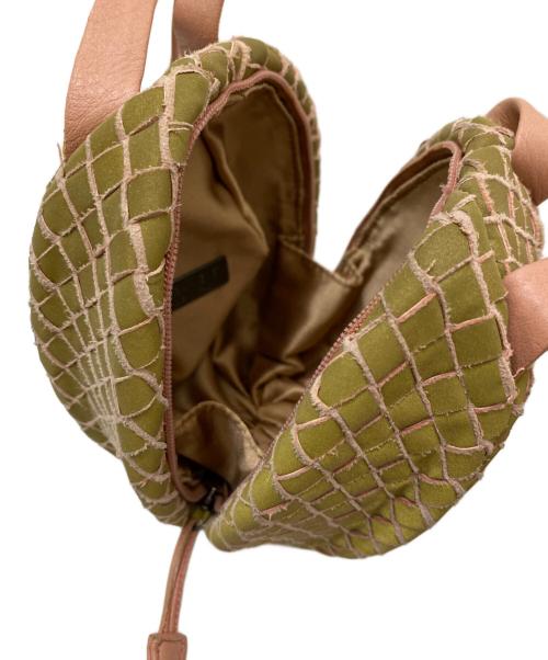 BOTTEGA VENETA（ボッテガベネタ）BOTTEGA VENETA (ボッテガベネタ) ハンドポーチ カーキの古着・服飾アイテム