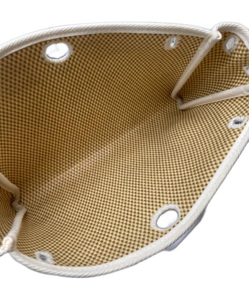 HERMES（エルメス）HERMES (エルメス) エールバッグクラッチ ブラック×アイボリーの古着・服飾アイテム