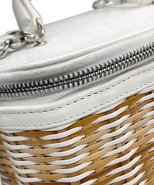 CHANEL（シャネル）CHANEL (シャネル) バニティ バッグ ラタン ホワイト×ナチュラルの古着・服飾アイテム