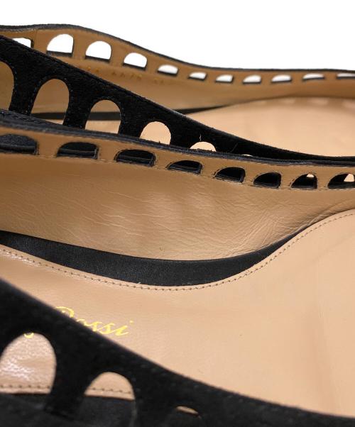 Gianvito Rossi（ジャンヴィト ロッシ）Gianvito Rossi (ジャンヴィト ロッシ) カッティングデザインパンプス ブラック サイズ:36 1/2の古着・服飾アイテム