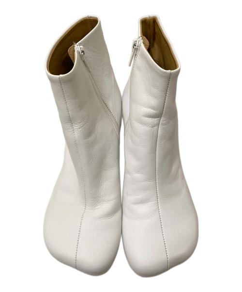 MM6 Maison Margiela（エムエムシックスメゾンマルジェラ）MM6 Maison Margiela (エムエムシックスメゾンマルジェラ) Anatomicスクエアブーツ ホワイト サイズ:37の古着・服飾アイテム
