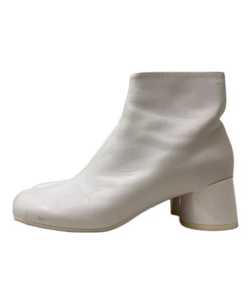 MM6 Maison Margiela（エムエムシックスメゾンマルジェラ）MM6 Maison Margiela (エムエムシックスメゾンマルジェラ) Anatomicスクエアブーツ ホワイト サイズ:37の古着・服飾アイテム