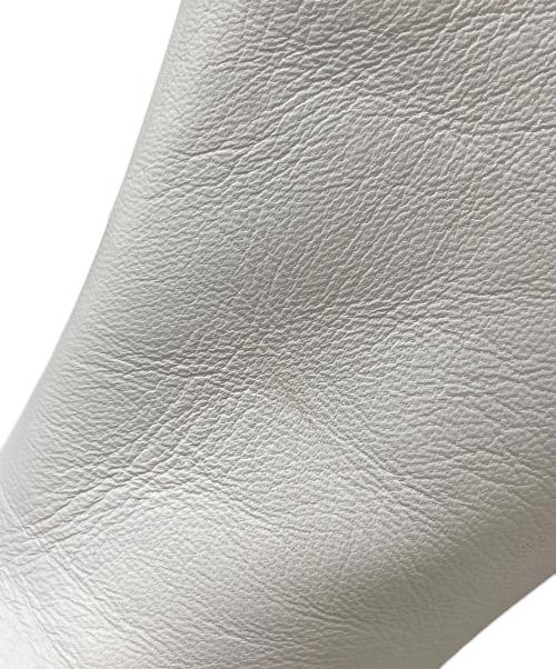 MM6 Maison Margiela（エムエムシックスメゾンマルジェラ）MM6 Maison Margiela (エムエムシックスメゾンマルジェラ) Anatomicスクエアブーツ ホワイト サイズ:37の古着・服飾アイテム