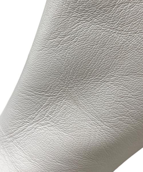 MM6 Maison Margiela（エムエムシックスメゾンマルジェラ）MM6 Maison Margiela (エムエムシックスメゾンマルジェラ) Anatomicスクエアブーツ ホワイト サイズ:37の古着・服飾アイテム