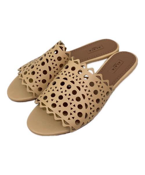 ALAIA（アライア）ALAIA (アライア) パンチングサンダル ベージュ サイズ:37の古着・服飾アイテム