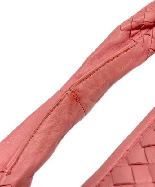 BOTTEGA VENETA（ボッテガベネタ）BOTTEGA VENETA (ボッテガベネタ) イントレチャート レザー ホーボー ワンショルダーバッグ ピンクの古着・服飾アイテム