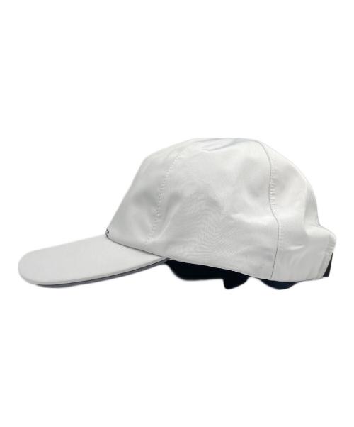 MONCLER（モンクレール）MONCLER (モンクレール) ベースボールキャップ ホワイトの古着・服飾アイテム