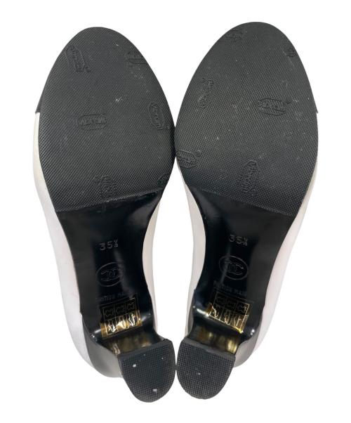 CHANEL（シャネル）CHANEL (シャネル) バイカラーパンプス ブラック×ホワイト サイズ:35の古着・服飾アイテム