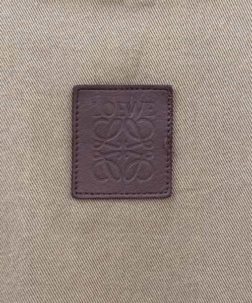 LOEWE（ロエベ）LOEWE (ロエベ) ナグラムロゴ レザーストラップ ボンバー ジャケット カーキ サイズ:36の古着・服飾アイテム