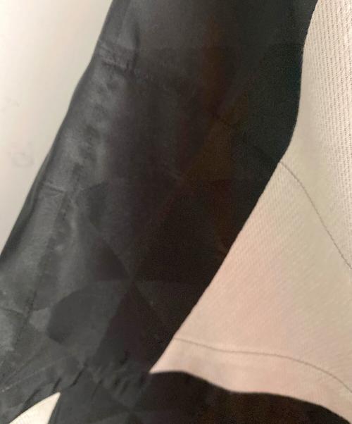 ISSEY MIYAKE MEN（イッセイミヤケメン）ISSEY MIYAKE MEN (イッセイミヤケメン) ジオメトリックオーバーコート ブラック×ベージュ サイズ:3の古着・服飾アイテム