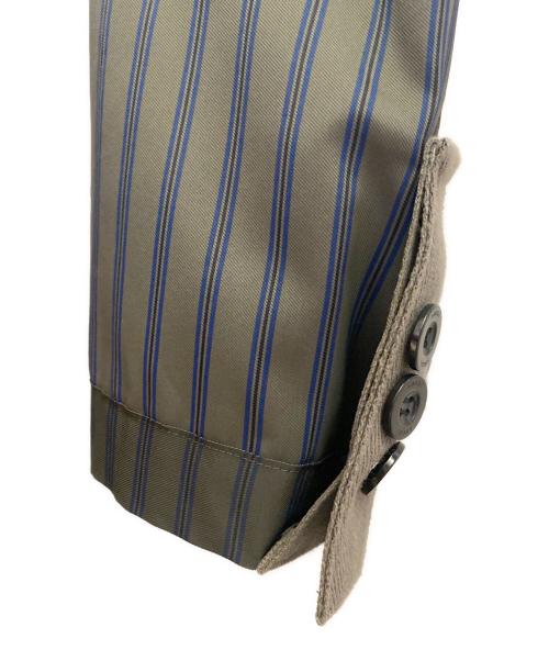 sacai（サカイ）sacai (サカイ) デザイン切替ナイロンコート ライトグレー サイズ:2の古着・服飾アイテム