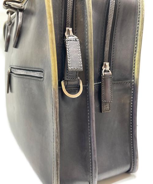 Berluti（ベルルッティ）Berluti (ベルルッティ) スムースカーフ レザーブリーフケース ブラウン×グリーンの古着・服飾アイテム