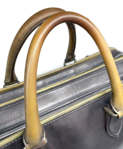 Berluti（ベルルッティ）Berluti (ベルルッティ) スムースカーフ レザーブリーフケース ブラウン×グリーンの古着・服飾アイテム
