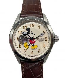 SEIKO×Disney RESORT（セイコー×ディズニーリゾート）の古着「ミッキーマウス90周年記念 ウォッチ」｜ベージュ