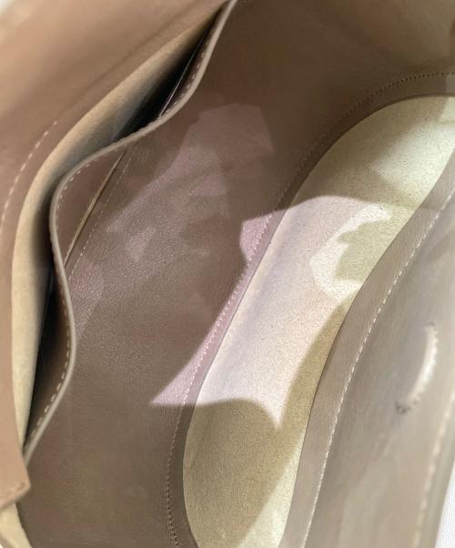 Chloe（クロエ）Chloe (クロエ) KISSスモールバッグ ベージュの古着・服飾アイテム