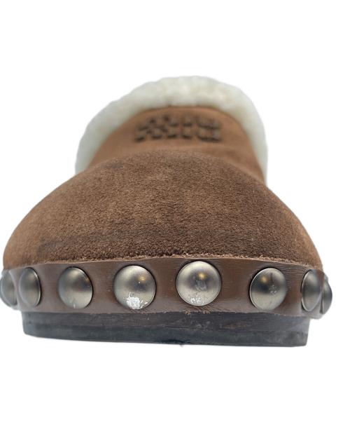 MIU MIU（ミュウミュウ）MIU MIU (ミュウミュウ) スエード クロッグ ココアブラウン サイズ:37の古着・服飾アイテム