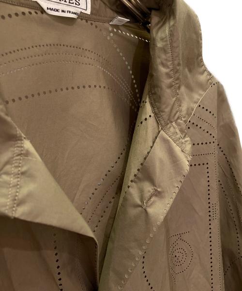 HERMES（エルメス）HERMES (エルメス) パンチングデザインシャツ カーキ サイズ:41の古着・服飾アイテム