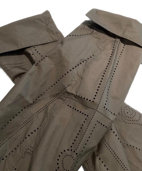 HERMES（エルメス）HERMES (エルメス) パンチングデザインシャツ カーキ サイズ:41の古着・服飾アイテム