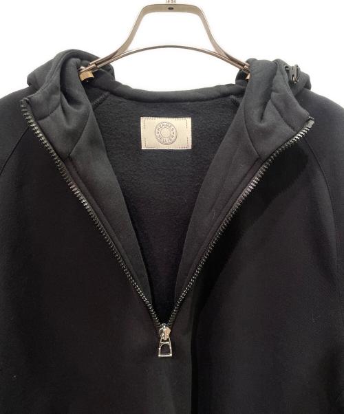 HERMES（エルメス）HERMES (エルメス) セリエボタンハーフジップパーカー ブラック サイズ:XXLの古着・服飾アイテム