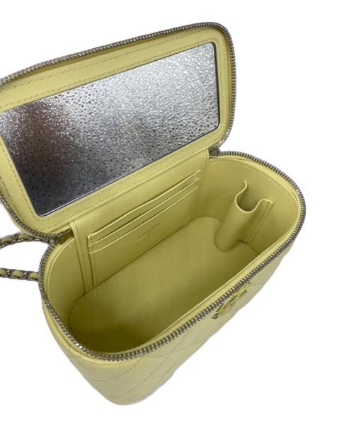 CHANEL（シャネル）CHANEL (シャネル) バニティ ショルダーバッグ イエローの古着・服飾アイテム