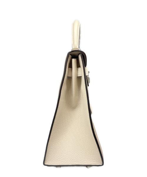 HERMES（エルメス）HERMES (エルメス) ケリー32 外縫い/マットシルバー金具/トゴ/エトゥープ×アイボリー系/A刻印 エトゥープ×アイボリー系 サイズ:32の古着・服飾アイテム