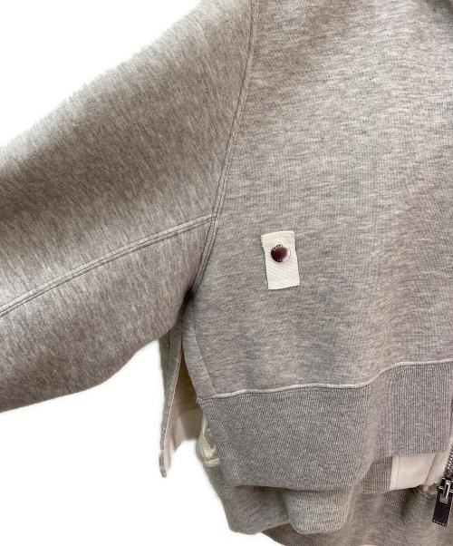 sacai（サカイ）sacai (サカイ) デザインショートフーディー ライトグレー サイズ:2の古着・服飾アイテム