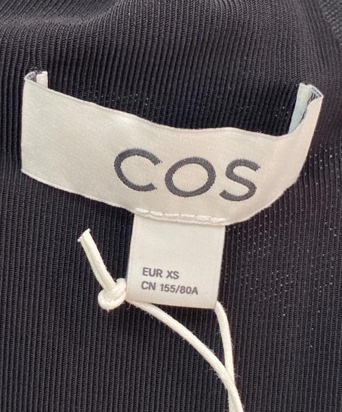 COS（コス）COS (コス) ノースリーブワンピース ブラック サイズ:XSの古着・服飾アイテム