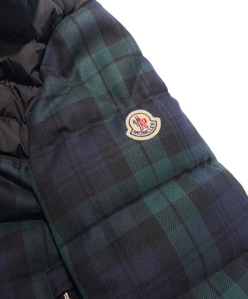 MONCLER（モンクレール）MONCLER (モンクレール) ダウンジャケット/STEPHAN GIUBBOTTO グリーン×ネイビー サイズ:3の古着・服飾アイテム