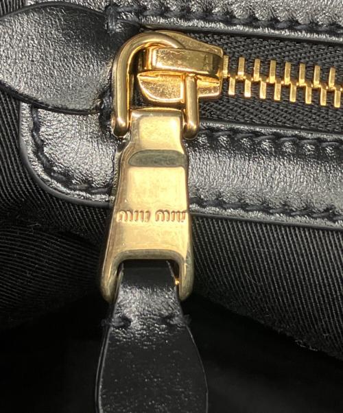 MIU MIU（ミュウミュウ）MIU MIU (ミュウミュウ) lvy レザーバッグ ブラックの古着・服飾アイテム